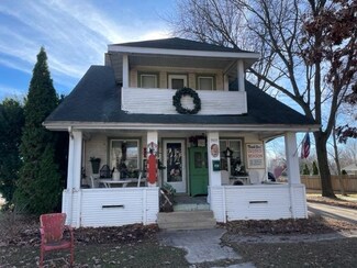7037 Hubbard Ave, Middleton, WI 53562