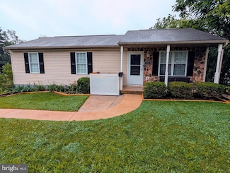463 Maple St, Manchester, PA 17345