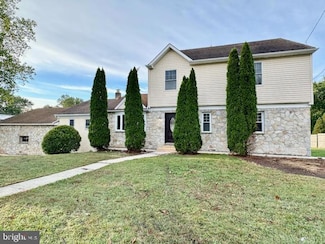 894 Somerdale Rd, Blackwood, NJ 08012