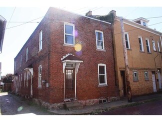 312 Campbell St, Mc Kees Rocks, PA 15136