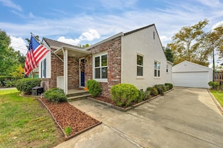 5270 L St, Sacramento, CA 95819