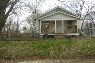410 Union St, Oskaloosa, KS 66066