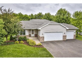 1490 Dutch Heritage Ln, Baldwin, WI 54002