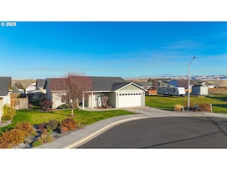 1914 SW 2nd Dr, Pendleton, OR 97801