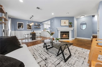 21124 Gladiolos Way Unit 48, Lake Forest, CA 92630