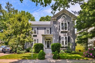 27 Champa St Unit 1, Newton Upper Falls, MA 02464
