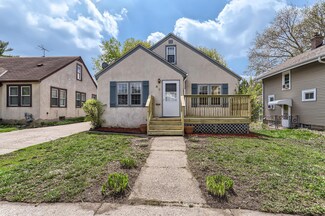 48 Magnolia Ave W, Saint Paul, MN 55117