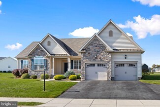 296 Friendly Dr, Hanover, PA 17331