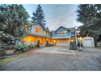 816 105th St S, Tacoma, WA 98444