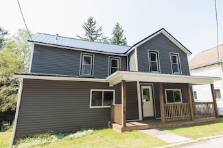 117 E Oak St, Titusville, PA 16354