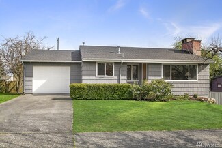 7930 34th Ave SW, Seattle, WA 98126