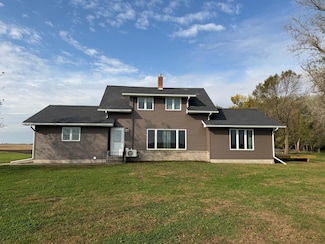 1989 411th Ave, Montevideo, MN 56265