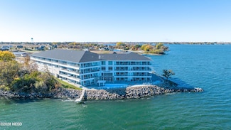 724 Trail, Watertown, SD 57201