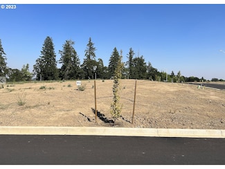 1595 NW Adelaide St Unit 93, McMinnville, OR 97128