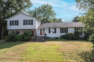 29R Clark St, Wilmington, MA 01887