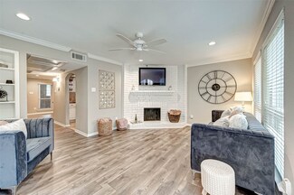 8958 Chatsworth Dr Unit 8958, Houston, TX 77024