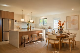 23919 Friar St, Woodland Hills, CA 91367