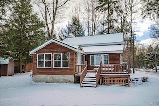 6 Neodak, Inlet, NY 13360