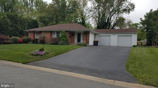 100 Timber Ln, Wilmington, DE 19803