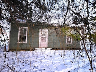 304 N Grove St, Middletown, IL 62666