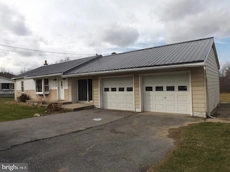 349 Sleepy Hollow Rd, Philipsburg, PA 16866