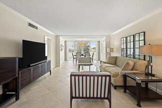 157 Atlantis Blvd Unit 2030, Lake Worth, FL 33462