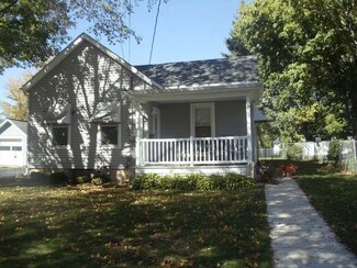 311 W Perry St, Belvidere, IL 61008