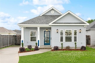 693 St George Ave, New Orleans, LA 70121