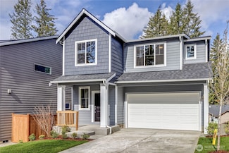128 NE Shadowhawk Ln, Bremerton, WA 98311