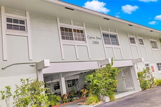 2404 NE 33rd Ave Unit 6, Fort Lauderdale, FL 33305