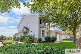 114 Giera Ct Unit 182, Parlin, NJ 08859
