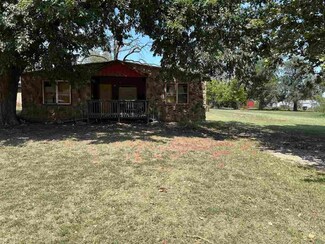511 E Maple Ave Unit 511 Maple, Perry, OK 73077