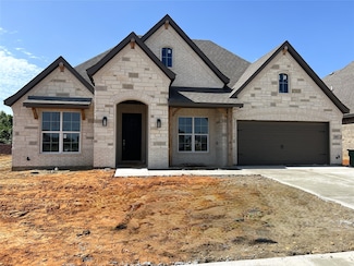 709 Seahawk St, Joshua, TX 76058