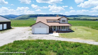 471 Worton Ln, Auburn, WY 83111