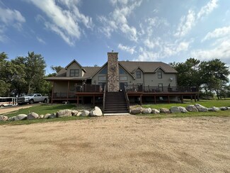 43084 125th St, Roslyn, SD 57261