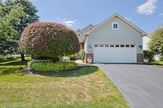 12345 Hickory Ct, Huntley, IL 60142