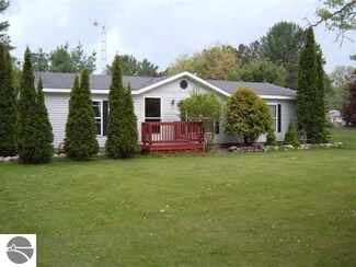 2244 Sanderson Rd, Prescott, MI 48756