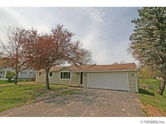 2001 Clarkson Parma Tl Rd, Hilton, NY 14468