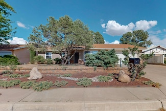 4604 Sherwood St NE Unit 2, Albuquerque, NM 87109