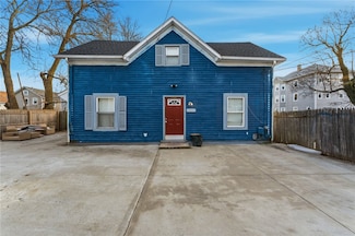 100 Pocasset Ave, Providence, RI 02909