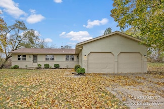 3738 Kenowa Ave SW Unit 3740, Grandville, MI 49418