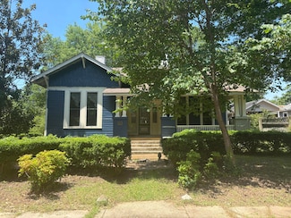 211 S Hickory St, Aberdeen, MS 39730