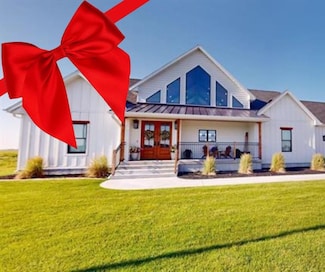 2020 Patriot Dr, Lexington, NE 68850