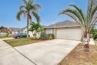2090 Redwood Cir NE, Palm Bay, FL 32905