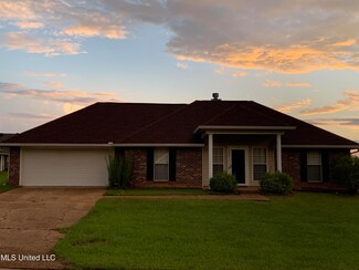 123 Carl Cir, Byram, MS 39272