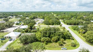 9885 85th St, Vero Beach, FL 32967