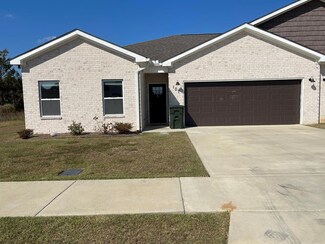 107 Jennie Dr, Dothan, AL 36301