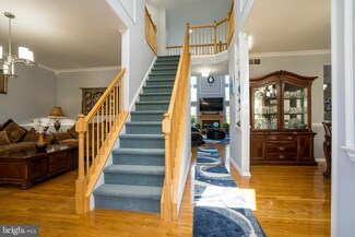 10 Buttonwood, Florence, NJ 08518