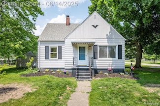2375 Nichols Ave, Flint, MI 48507
