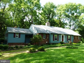 524 Saint Lawrence Way, Furlong, PA 18925